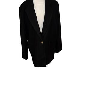 J. Hilary vintage tuxedo-style jacket Size 16